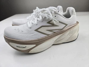 New Balance Women's Fresh Foam X More V5 Running Shoe, size 7 D - Picture 1 of 10