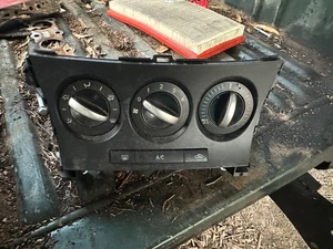 12-13 MAZDA 3 OEM MANUAL HEATER AC A/C HVAC CLIMATE CONTROL - Picture 1 of 4
