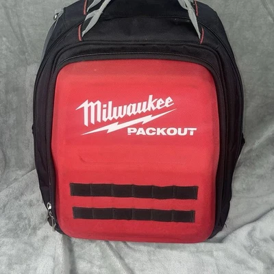 Mochila de almacenamiento modular Milwaukee 48-22-8301 48 bolsillos resistente al desgarro PACKOUT Foto 1 de 4