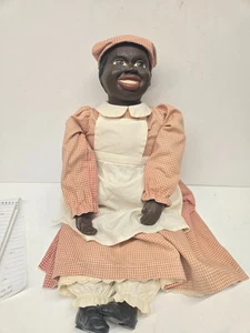 Antigua muñeca negra de 21 pulgadas de tela y bisque/arcilla moldeada pelo rizado ojos pintados - Imagen 1 de 14