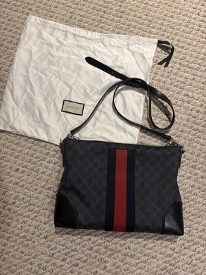 Gucci GG supreme messenger bag - Image 1 of 4