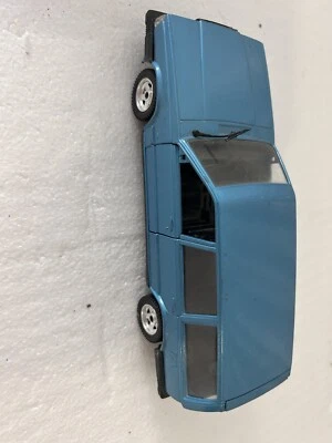 Volvo 760 GLE Azzurro 1:25 Polistil NO BOX - Immagine 1 di 4