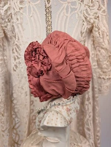 VICTORIAN 19TH C PINK SILK BONNET W ROSETTE SIDES - GREAT FOR DOLL - Picture 1 of 6