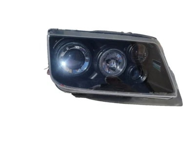 Faro izquierdo y derecho Volkswagen Jetta 1999-2005 [764][271] Foto 1 de 4