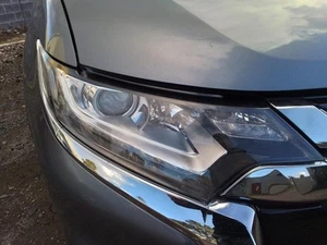 MITSUBISHI OUTLANDER RIGHT HEADLAMP ZK, W/ LED, NON BLUE BULB TYPE, 2015-2018 - Picture 1 of 12