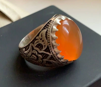 Sizable Apricot Color Agate AQEEQ Stone 925 Sterling Silver mens Ring عقيق مشمشي - Image 1 of 4