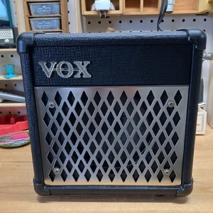 VOX DA5 Battery powered compact guitar amp built-in effects Black Tested Working - Picture 1 of 2