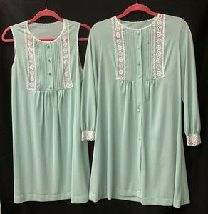 Vintage Gossard Artemis Aqua Peignoir Nylon & Lace Nightgown & Robe Set Size S - Picture 1 of 11