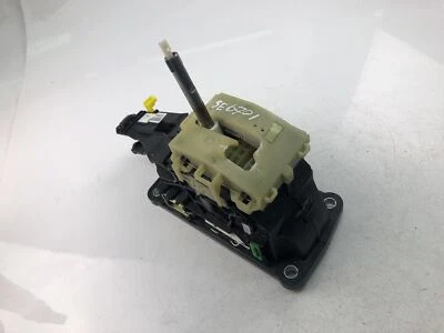 SE6701 VOLVO Gear Shifting Mechanism 31367586 - Image 1 of 4