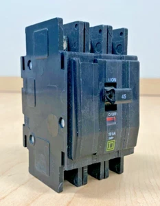 Square D 18M8601 Circuit Breaker, 3-Pole, 45A, 240V, 50/60 Hz, Mini. Common Trip - Picture 1 of 5