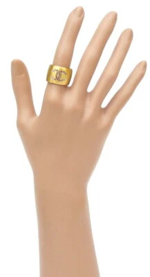 CHANEL Ring Heart CC Logo Pink Rhinestone Gold Plated Band 02P EU 53 / US 6.25 - Image 1 of 4