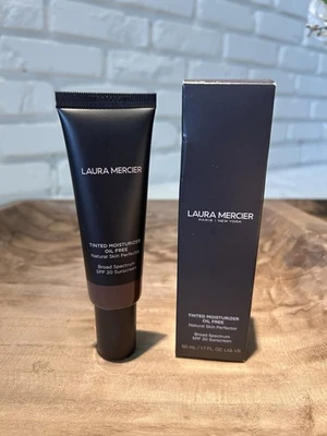 Crema hidratante tintada Laura Mercier sin aceite FPS 20 cacao 1,7 fl oz nueva (no sellada) Foto 1 de 3