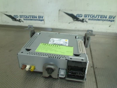 RADIO MODULE RADIO MODULE Renault Captur (2R) 2018 281151536r - Bild 1 von 4