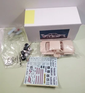 1-43 Ford Escort II RS 1800 WEISBERG DRM'77 Norisring #10 resin kit Remember - Foto 1 di 10