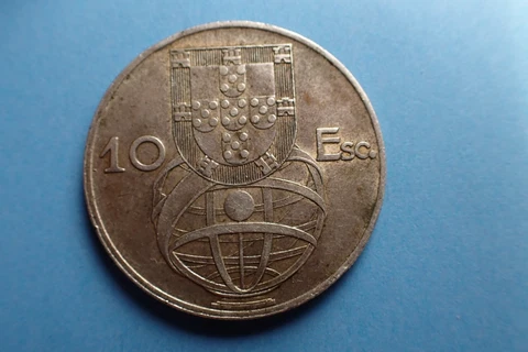Portugal, 10 Escudos 1954, 0.835 silver, as shown Cover