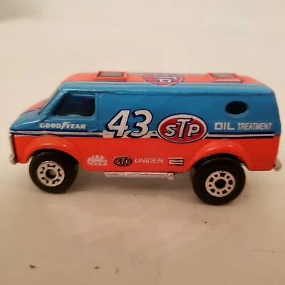 Vintage Richard Petty NASCAR Diecast Match Box White Rose Team Convoy  - Image 1 of 4