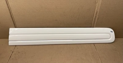 2014-2017 FIAT 500L FRONT LEFT DOOR MOLDING TRIM DRIVER SIDE OEM WHITE - Image 1 of 4