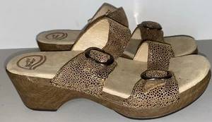 Dansko Strappy Clogs Sandals Brown Iridescent Reptile Print Leather 39 US 8.5/9 - Picture 1 of 10