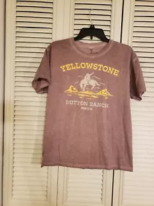Camiseta Yellowstone Dutton Ranch Montana Talla Mediana - 2023 - Imagen 1 de 4