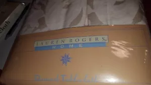 Tovaglia damascata Lauren Rogers (60" x 102" oblunga) senza scatola - Foto 1 di 1