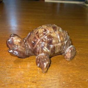 Vintage Natural Red Jasper Hand Carved Turtle Made In Italy Ex.Condition Rare - Picture 1 of 9