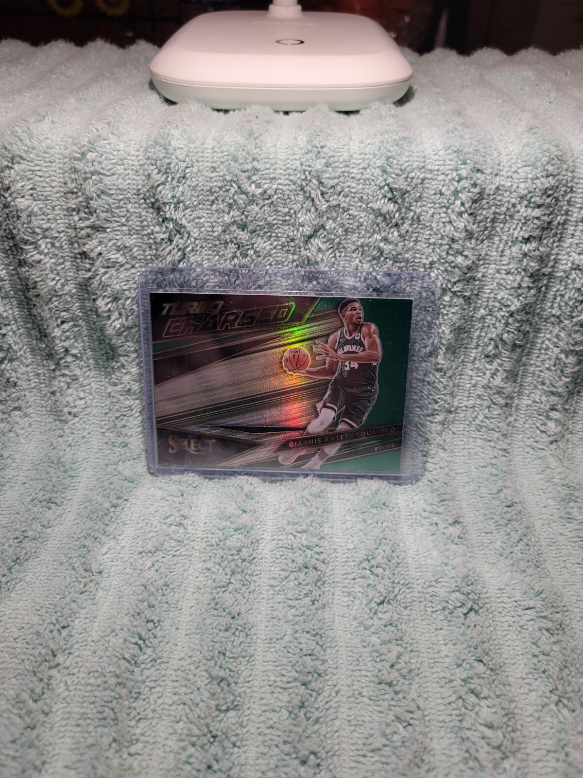 2022-23 Panini Select Turbo Charged Green Giannis Antetokounmpo