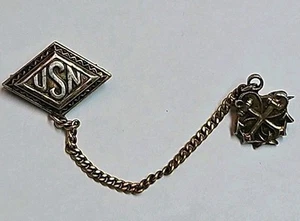 World War II U.S. Navy Sweetheart Pin - A Symbol of Love and Patriotism - Picture 1 of 4