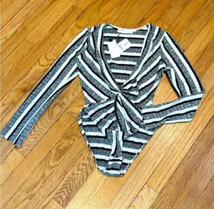 ASTR grey navy stripe long sleeve plunge v neck twist bodysuit S NWT - Picture 1 of 4