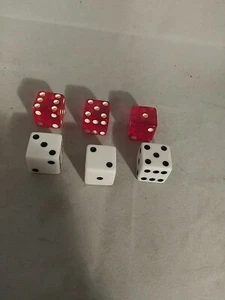 Risk Board Game Original 1975 Replacement Dice - Picture 1 of 1