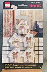 Vintage Retro Key Misc Adhesive Back Hook Hanger White 1970s NOS Wall Home Decor - Picture 1 of 7