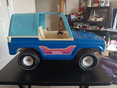 VINTAGE Tonka Bronco 835 TR Large 18” Blue T-Top 1970s Pressed Steel Toy Jeep - Image 1 of 4