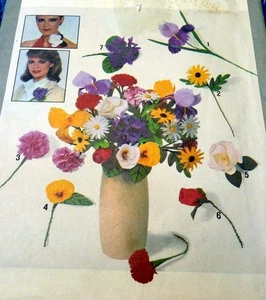 *ENCANTADOR PATRÓN DE COSTURA FLORES DE TELA DE COLECCIÓN sin cortar - Imagen 1 de 2