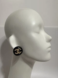 Vtg Chanel AW1995 Black Lucite CC Logo Clip Earrings - Picture 1 of 17