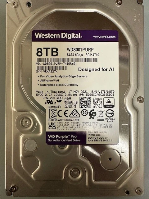 Disco duro interno de vigilancia Western Digital WD82PURP 8 TB WD púrpura - USADO Foto 1 de 1