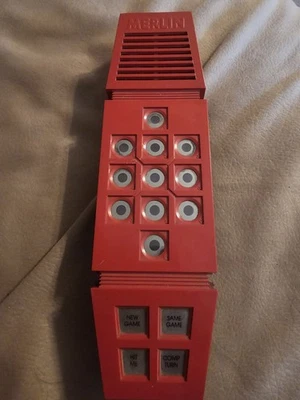 Vintage 1978 MERLIN Parker Brothers Jogo Eletrônico Portátil - Para Peças Ou Reparo - Imagem 1 de 4
