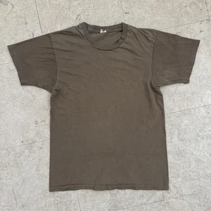 T-shirt Fruit Of The Loom Basic marrone militare maglietta bianca vintage anni 80 taglia piccola etichetta - Foto 1 di 9