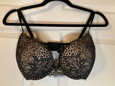 Sutiã Victoria's Secret Bombshell Push Up - Preto Renda Dourada - Tamanho 34DD - Imagem 1 de 4