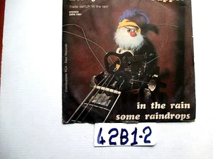 DISCO 45 GIR I LEROY VHON AND PUPPET IN THE RAIN SOME RAINDROPS (42B1-2) - Foto 1 di 1