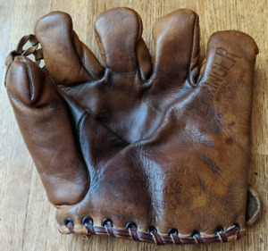 Vintage Baseball Glove Stall & Dean Chas Gehringer Model 8066S Split Finger