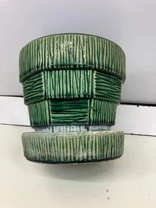 Vtg 1950s McCoy Green Basket Weave 6" Large Flower Pot Planter w Attached Saucer - Picture 1 of 5