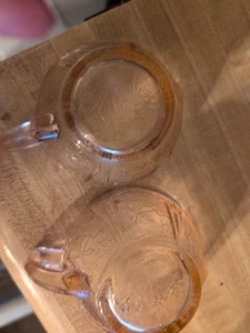 2 vintage pink depression glass teacup coffee cup - Picture 1 of 3
