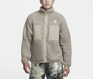 Neu mit Etikett Nike ACG Arctic Wolf Sherpa Polartec Jacke mit durchgehendem Reißverschluss für Herren khaki FN0372-247 - Bild 1 von 6
