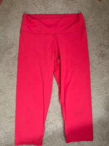BE UP Rosa JUGUETE CAPRI PERFORMANCE PULL-ON YOGA CAPRI PANTALONES MEDIO ELÁSTICO - Imagen 1 de 4