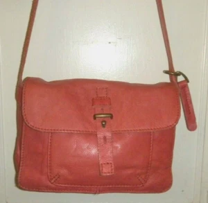 LUCKY BRAND Bolso de Mano Coral Rosa Solapa Frontal Cuero Bolso de Hombro Cartera - Imagen 1 de 8