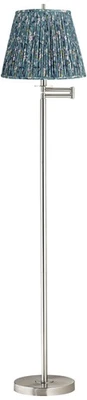 Lámpara de pie Druckman 60 1/2"H con brazo oscilante de níquel con pantalla azul Misha Foto 1 de 4