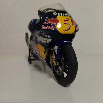 Tamiya 1/12 Yamaha YZR500 2001 G. McCoy Red Bull WCM Collectible - Image 1 of 4