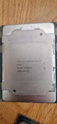 Job Lot Of Xeon Gold And Silver Processors - Image 1 of 2