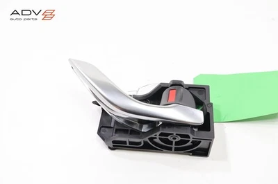 2016 - 2023 MAZDA CX-9 ЗАДНЯЯ ПРАВАЯ ПАССАЖИРСКАЯ ДВЕРЬ ВНУТРЕННЯЯ РУЧКА OEM - Изображение 1 из 4