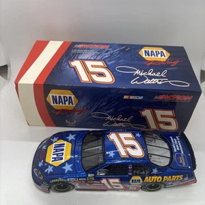 ACTION 04' MICHAEL WALTRIP NAPA STARS & STRIPES #15 1- 5K 1:24 DIECAST NASCAR - Picture 1 of 9