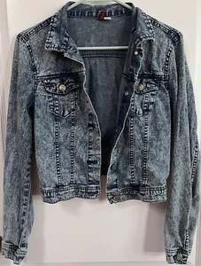 H&M Jeansjacke Damen Größe 8 Cropped Acid Wash Soft Jeansblau - Bild 1 von 11